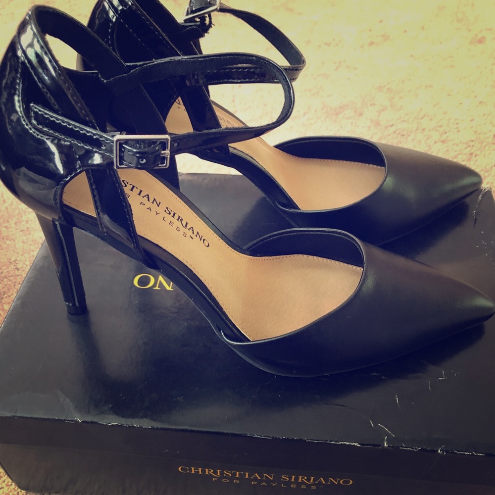 NEW Christian Siriano Black Heels